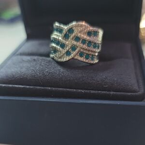 Elegant Silver and Blue Women's Ring